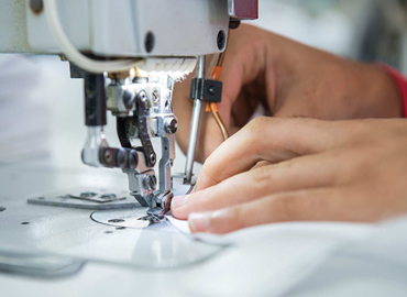 Hazır Giyim,Tekstil,Otomotiv,Makine,Demir,Çelik,Metal,İlaç,Kimya,Şapka, Led Aydınlatma,,Kılıf, Yelek, Yedek Parça, Araç Motoru, Metal Ürünler, Profiller, Dispenser Pompalar, Suni Grafit, Oksitler, Petrol Yağları